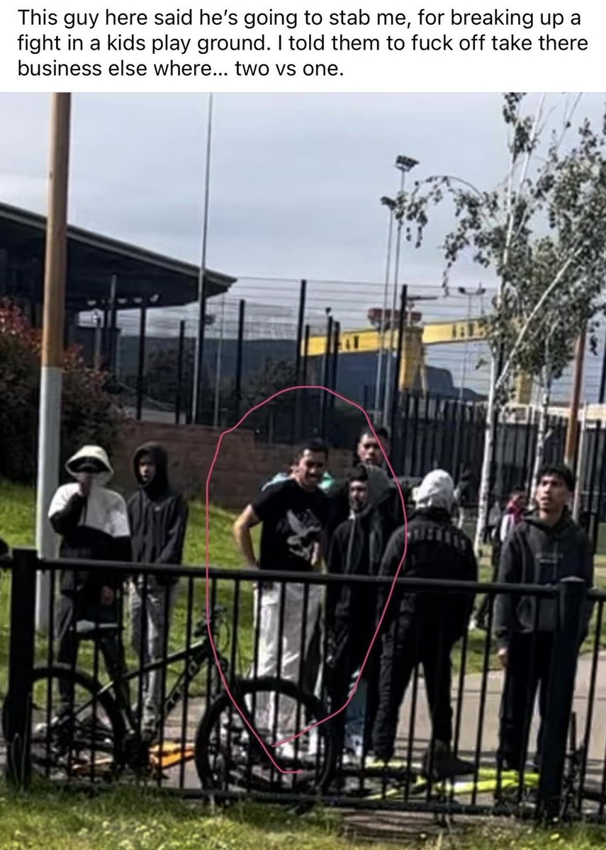 TheFlareNews's tweet photo. Belfast getting some cultural enrichment. 

I’ve a feeling this won’t go down to well. https://t.co/yz6TWb58NX