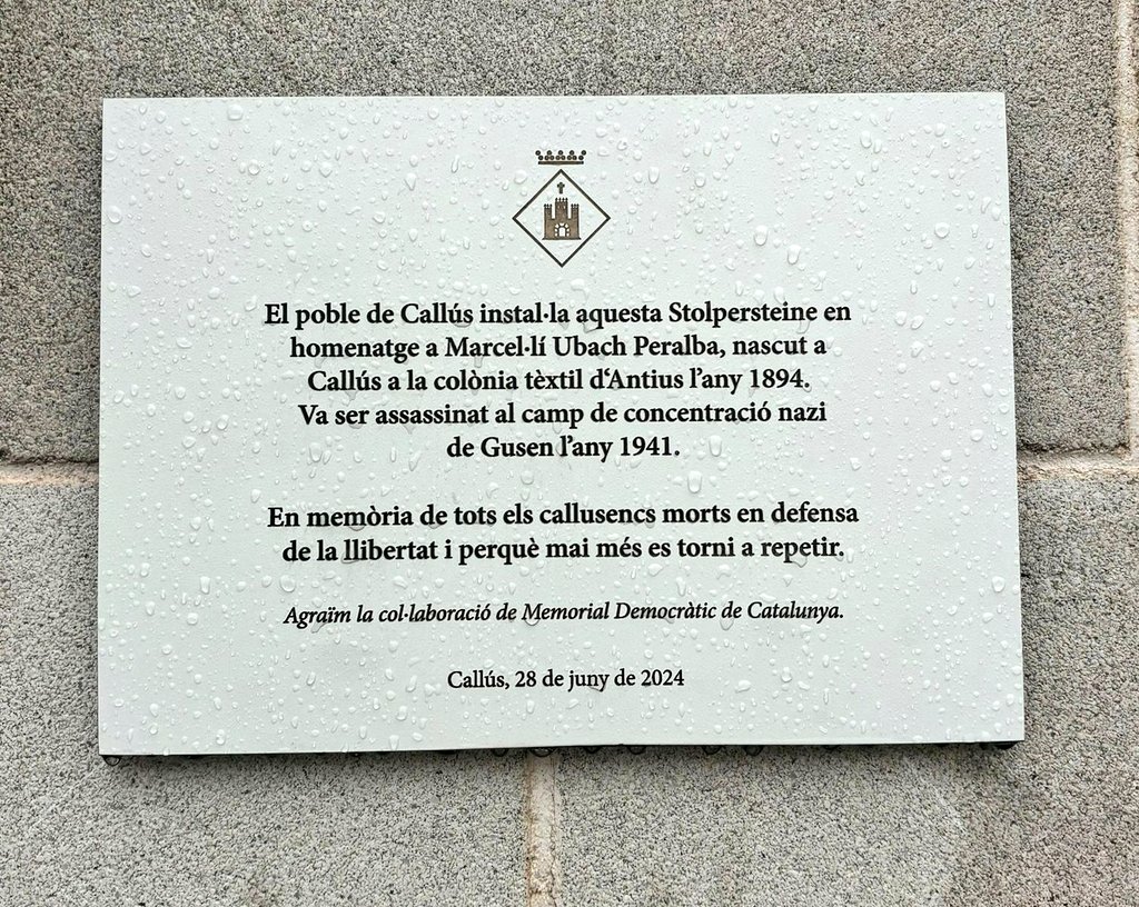 Transdocumental's tweet photo. Dins de la Festa Major de Callús el divendres 28 de juny es va instal·lar una #Stolpersteine en memòria de Marcel·lí Ubach Peralba, nascut a la colònia Antius i assassinat a Gusen. Un acte emotiu de reparació i memòria, amb la presència de la família. Gràcies per fer-ho possible https://t.co/yrCQA0hpan