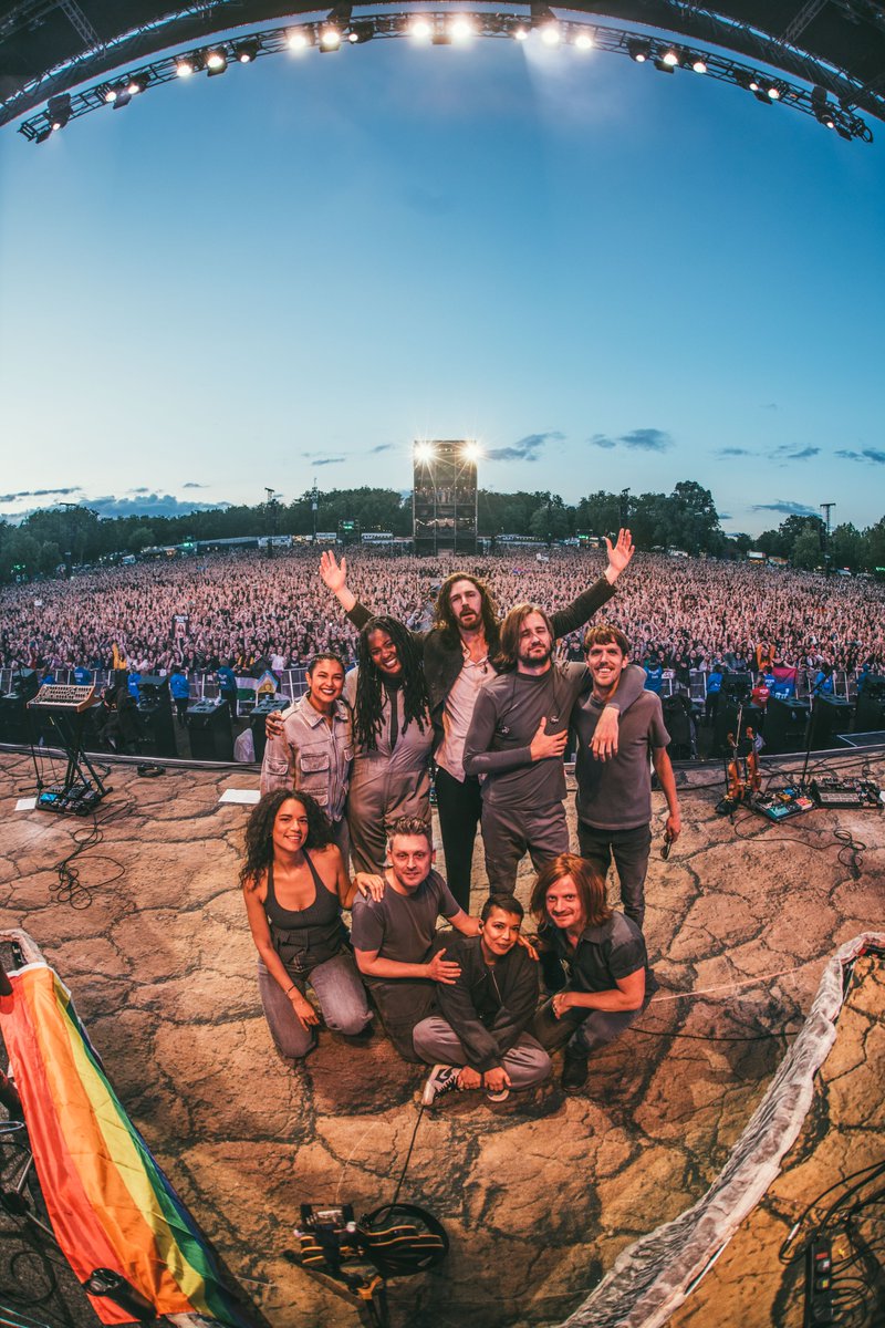 Hozier tweet media