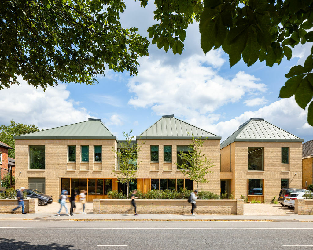 I was lucky enough to visit Hope Steet once more today with other members of staff from Hmp Send, including our governor. The last time I visited, it was just an empty shell. The One Small Thing charity initiative is a wonder to behold, built with a trauma informed ideology.