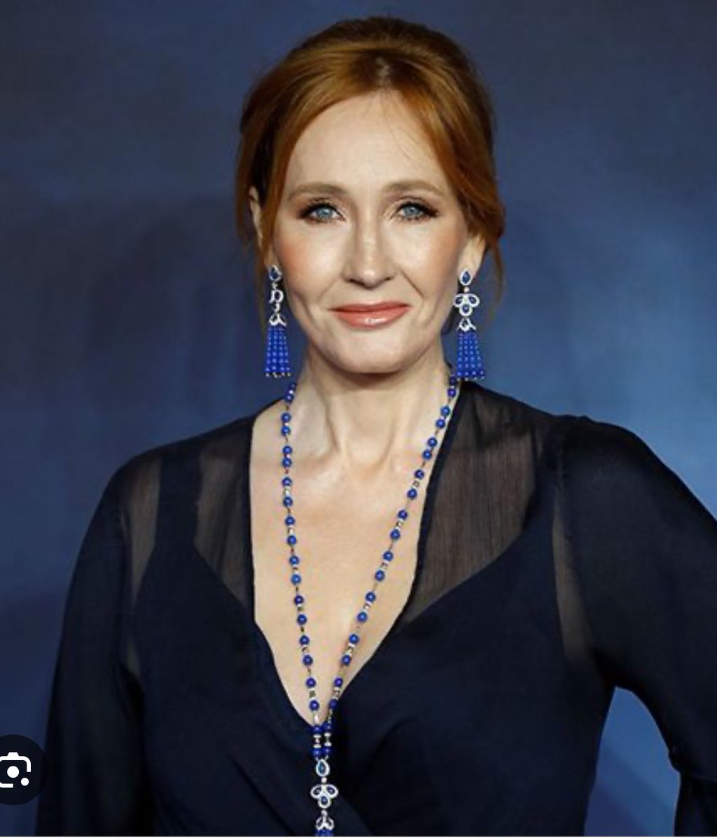 Maria264506501's tweet photo. Imagine being a #Trans #Woman who is just living their best life and hasn’t hurt anyone, only to be #vilified and #dehumanised by #gruesome #women like #Rowling #PosieParker and #RosieDuffield. #Women like this #terrify me. https://t.co/ELyBVS1Jkh
