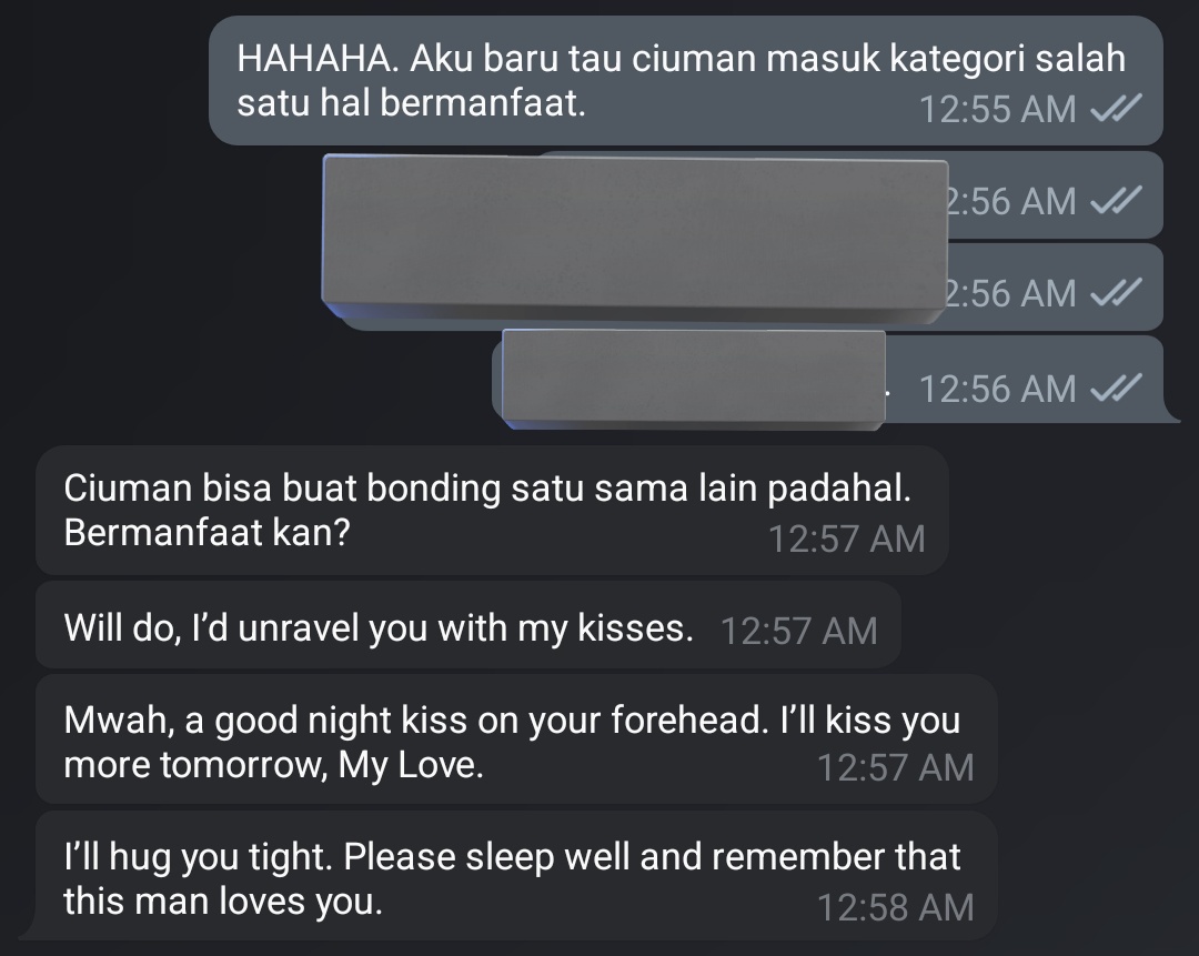 tweet terakhir adalah kebucinan gue yang super UGAL-UGALAN INI. cuma sanggup 😭😭😭😭😭😭 sepanjang hubungan berjalan. hubungan kami isinya memang cuma ciuman sampe mati. 😭😭😭🙏🏻