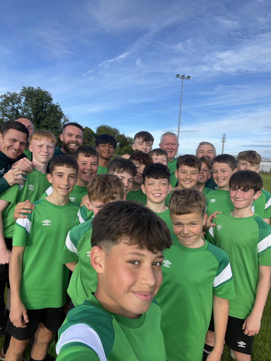 SparkyC91's tweet photo. Wrapping up the 2011 born Boys Centre of Excellence programme this evening. 54 events over the past two years with this excellent group of boys ✅

Special thanks to @DolanMdol1 @FaiWestmeath @RobbieDeCourcy &amp; Declan Foy for their work &amp; support ⚽️⚽️ https://t.co/4bzLQhN4kt