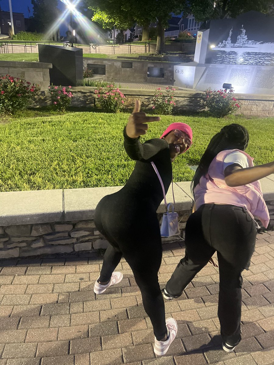 DerreonjM's tweet image. Name a bitch this bad ,ill wait😘