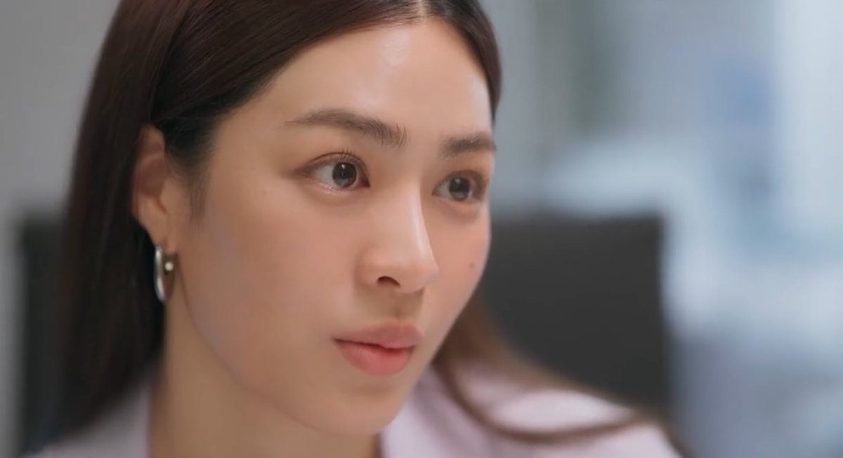 heroinadolixo's tweet image. gente a cada episodio de the secret of us eu tenho mais certeza que sim eu seria humilhada pela doutora sem reclamar deixaria ela jogar todas as minhas marmitas no lixo e na minha cara