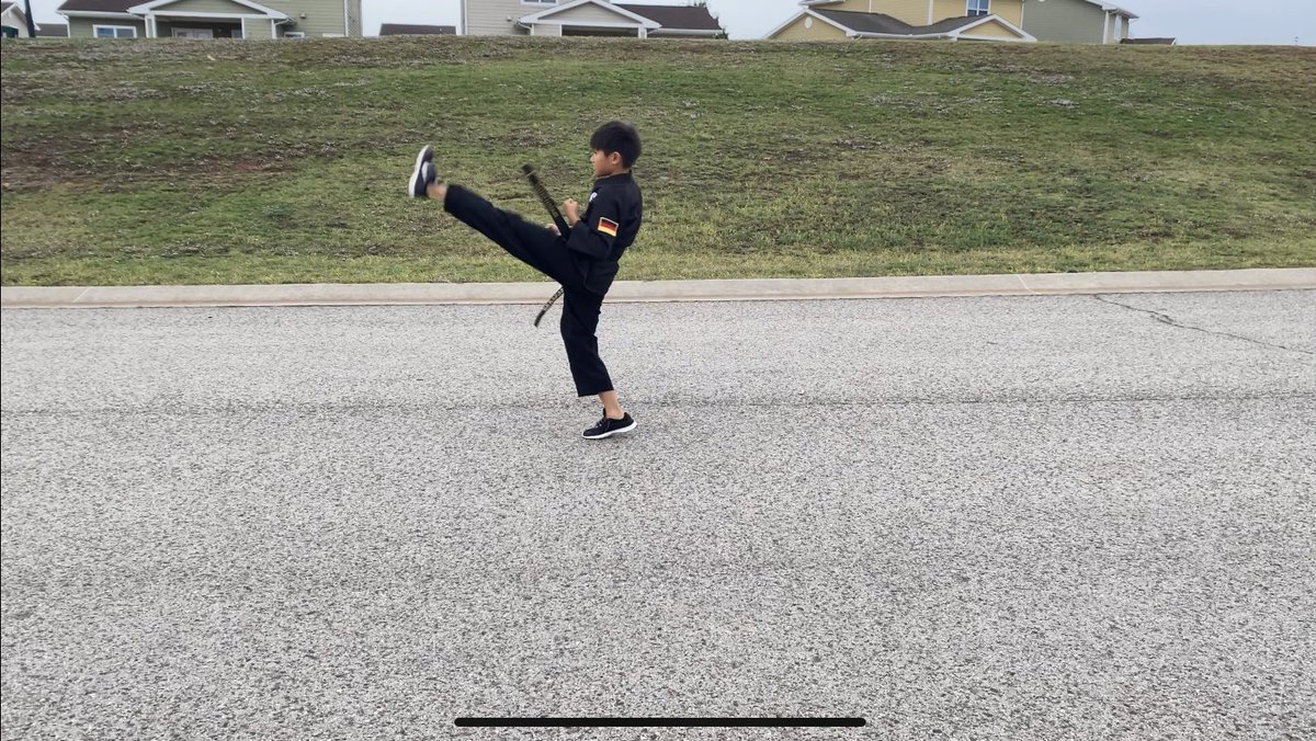 the_chan_7's tweet photo. Continuing with Karate series. Hope y’all enjoy and please support the channel. 

https://t.co/j2WFAvCiXu

#mixedmartialarts https://t.co/kM46es3t9q