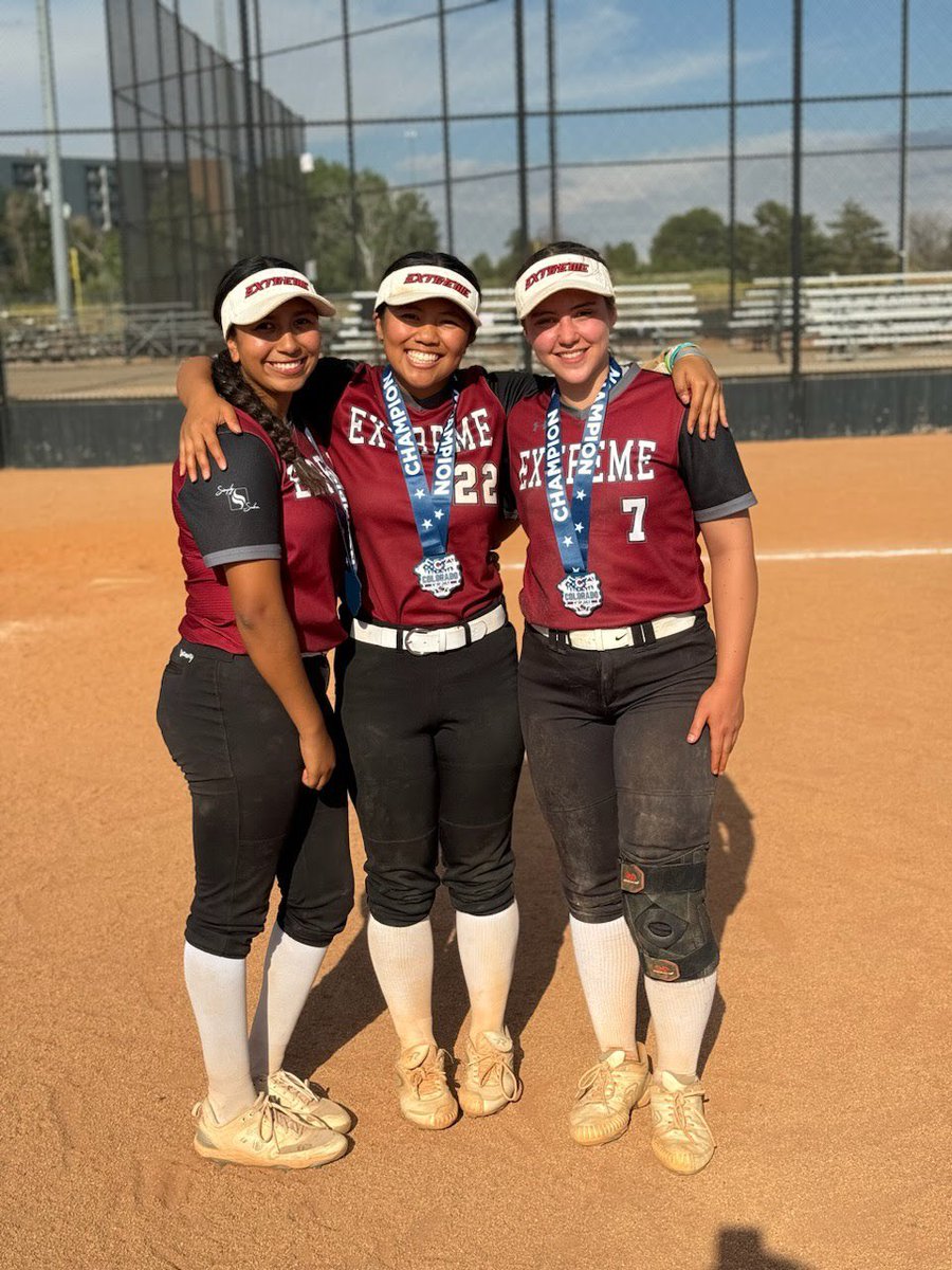 Colorado Sparkler Supplemental Power Pool champions!! From starting the tournament rough, going 1-3 in pool play, to going undefeated in bracket play to win the championship, this team always plays with heart. Our team finished the week in first place out of 90 teams #COSparkFire