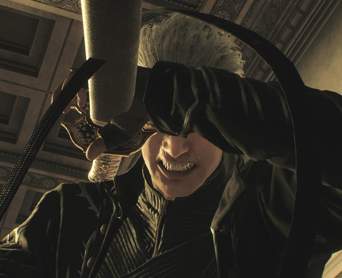 M2クリフォトの根っこにびっくりする兄チャレンジ。３枚目が好き。大抵１枚目みたいなええ顔。