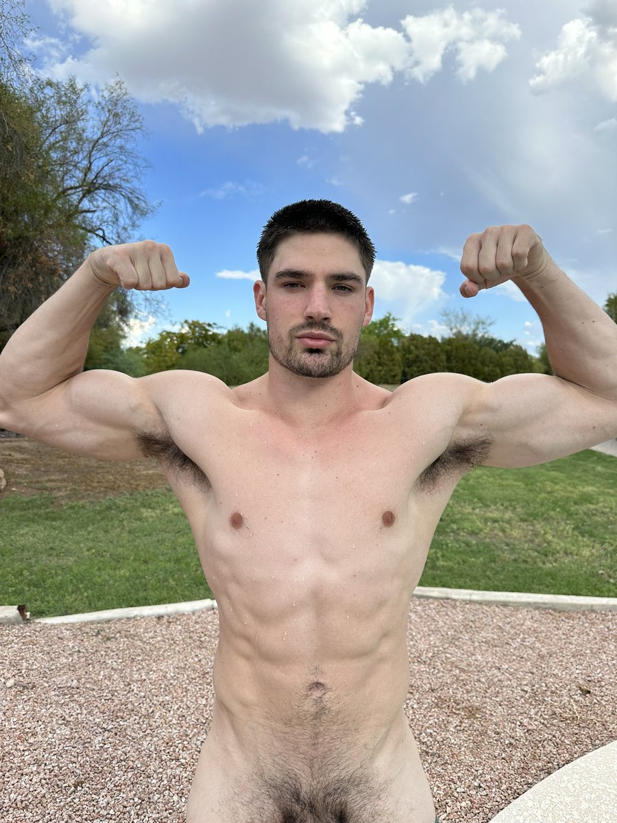 WyattGone's tweet image. come chat w me👇🏻