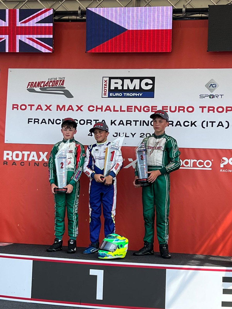 Zdenek Bábíček secures another victory! 🏆

The Czech driver, racing with the Czech MS Kart chassis, showcased his dominance in wet conditions at the RMC Euro Trophy in Franciacorta!

#MSKart #Racing #Technology #Winner #P1 #Podium #Franciacorta #KartingLife #WetRace