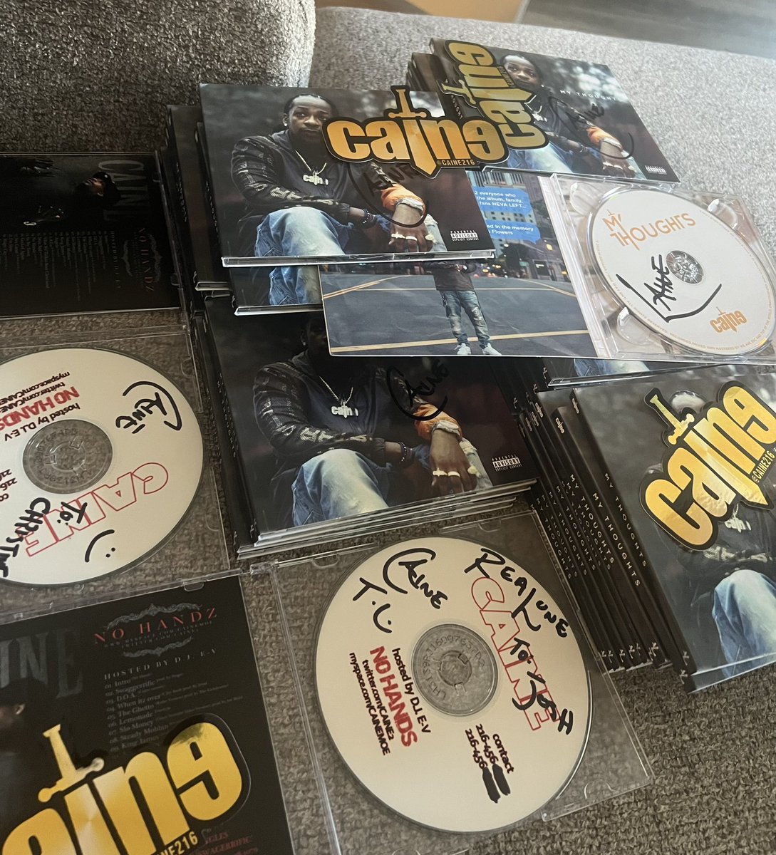 Caine216's tweet photo. 50 Signed CD Order Goin’ Out 2Day ⚔️🫡 I Luv The Fans #MyThoughts #NoHandz https://t.co/vK0Q3LJgo0