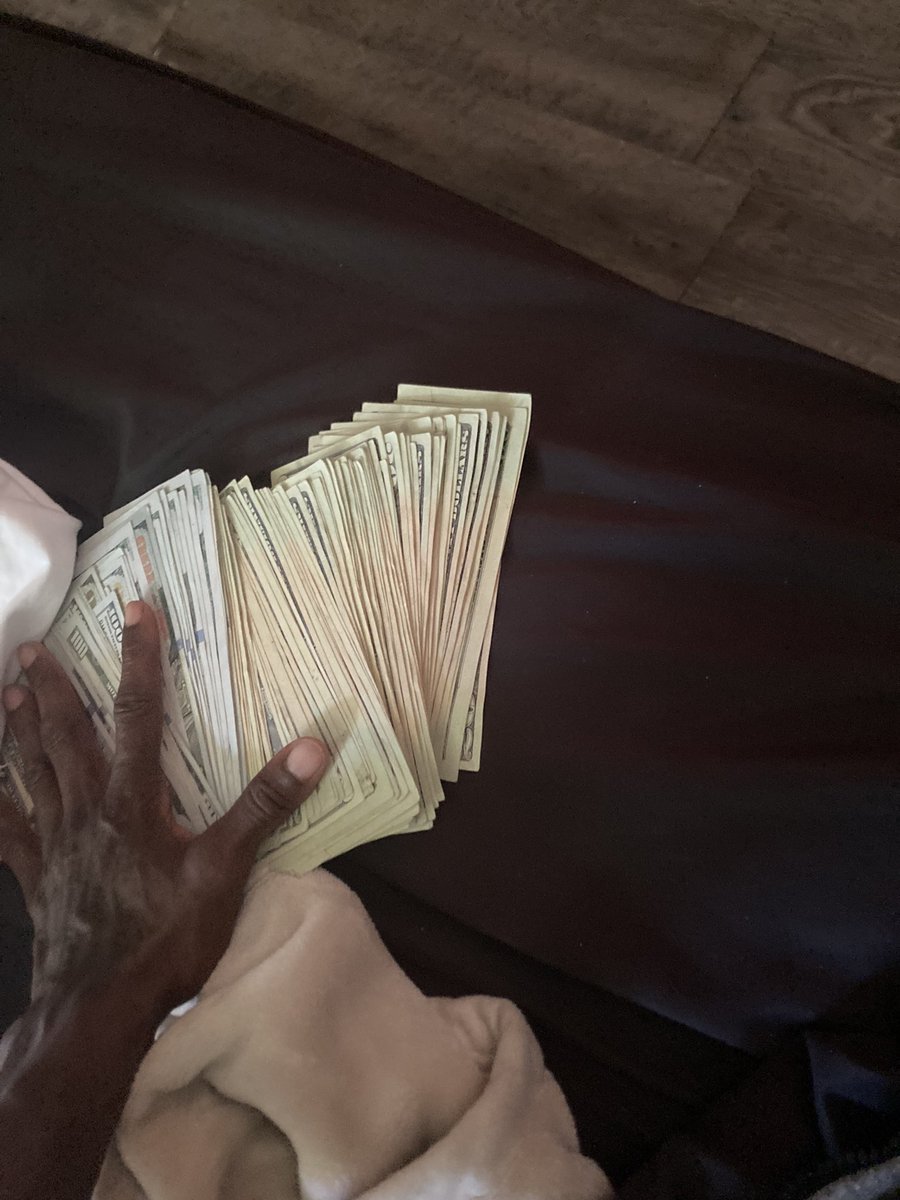 QuanFlees's tweet photo. Worked hard for these days investments…… y’all get like this https://t.co/SVGdFz2xtd