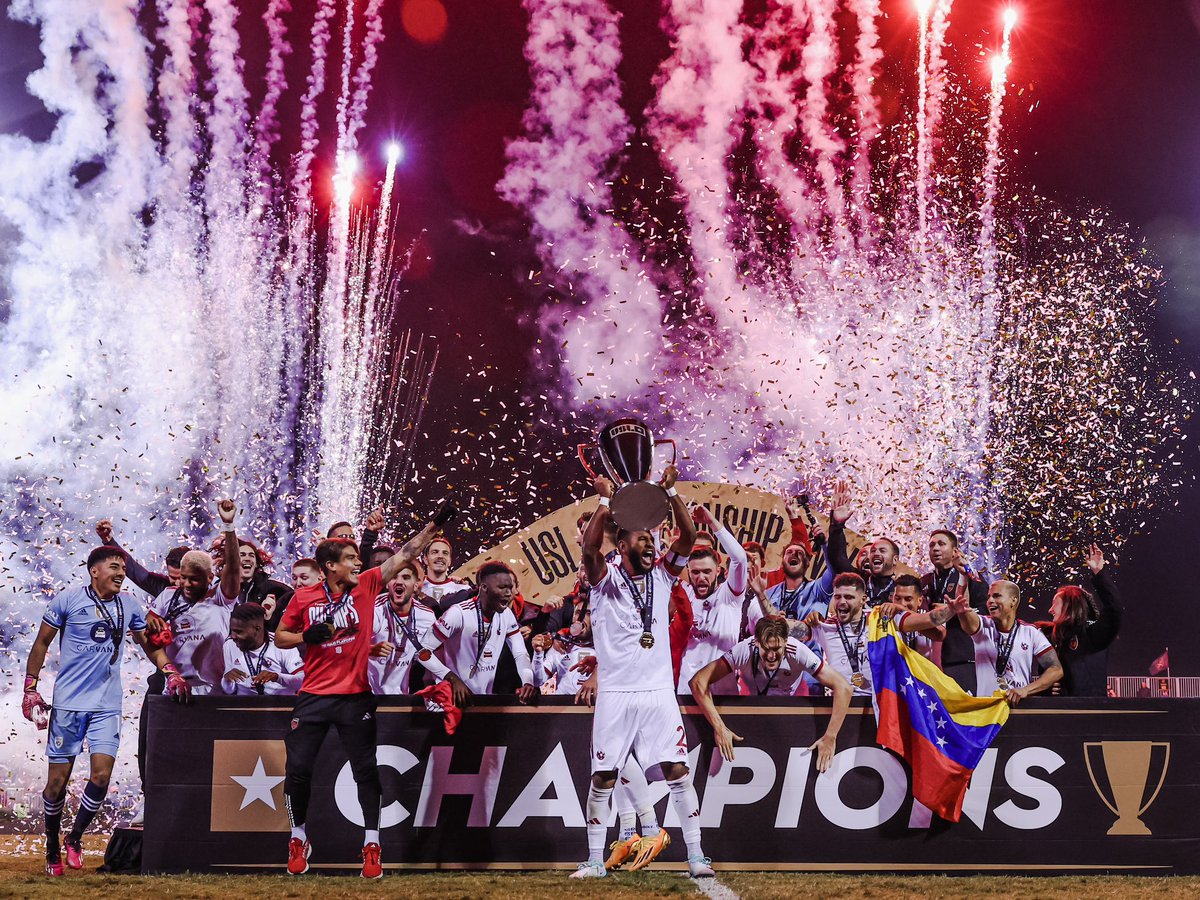 Ericksongallardo 🇻🇪🚀 tweet media