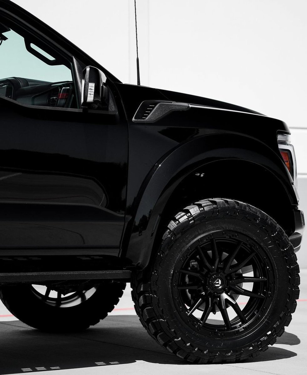 ShopCWO's tweet photo. Check out this Ford Raptor with black 22x10 REBELs mounted on 37” tires! It's the perfect setup for tackling any terrain with style and power See the full line here👉 https://t.co/QW4P9nXHNB… #FuelOffRoad #wheels #FuelOffRoad #FuelYourNextAdventure #OffRoadWheels #FuelWheels #OffRoad