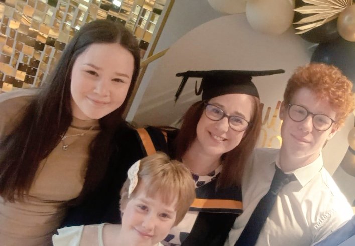 farrier_f's tweet photo. Officially graduated, well done to everyone in cohort 6, all the hard work over the past 18 months has paid off. #CIPD #Cohort6  @UWSTD diolch am bopeth. https://t.co/Bn8baEesd2