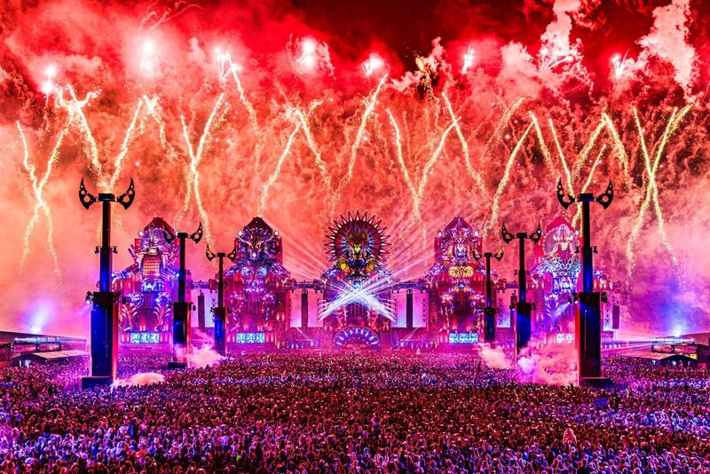 Festseasonmedia's tweet photo. Defqon.1 mainstages >>> 

(📸 via @Q_dance) https://t.co/vpvFvIagWf