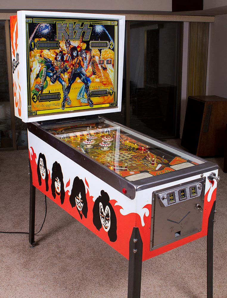 KISSopolis's tweet photo. #KISS Pinball https://t.co/nIHHX4iEDk