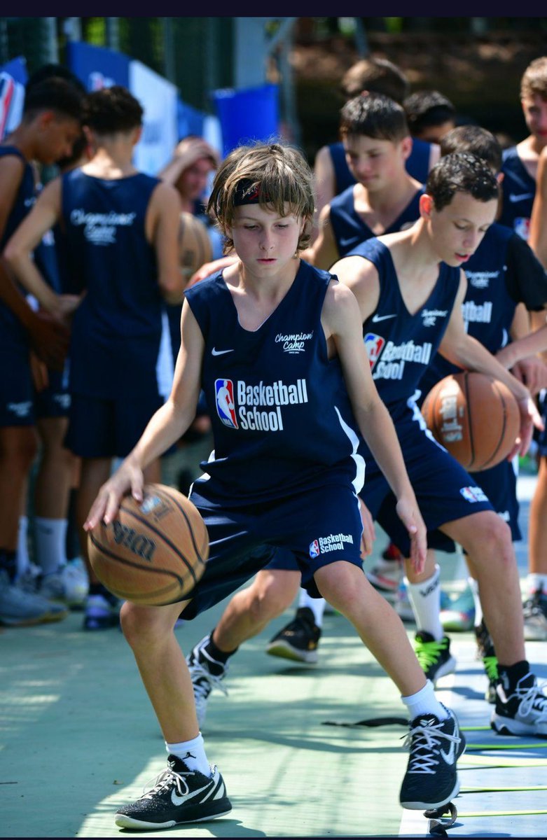 jacekAIR23's tweet photo. Czas na przygotowanie juniora  do sezonu 
Pierwszy przystanek to obóz junior NBA School we Włoszech 🇮🇹 https://t.co/d2DVXBPfTS