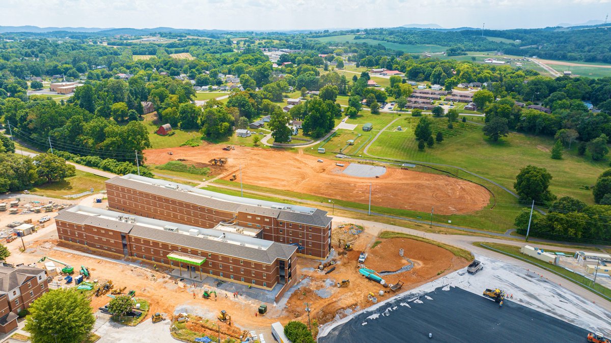 carson_newman_u's tweet photo. We’re excited to announce the addition of a new recreation park on campus this semester! 🦅 

The park will feature 2 pickleball courts, 2 basketball courts, 3 beach volleyball courts, a newly-designed softball field and a soccer pitch. Stay tuned for more information! https://t.co/HpzM4OH72z