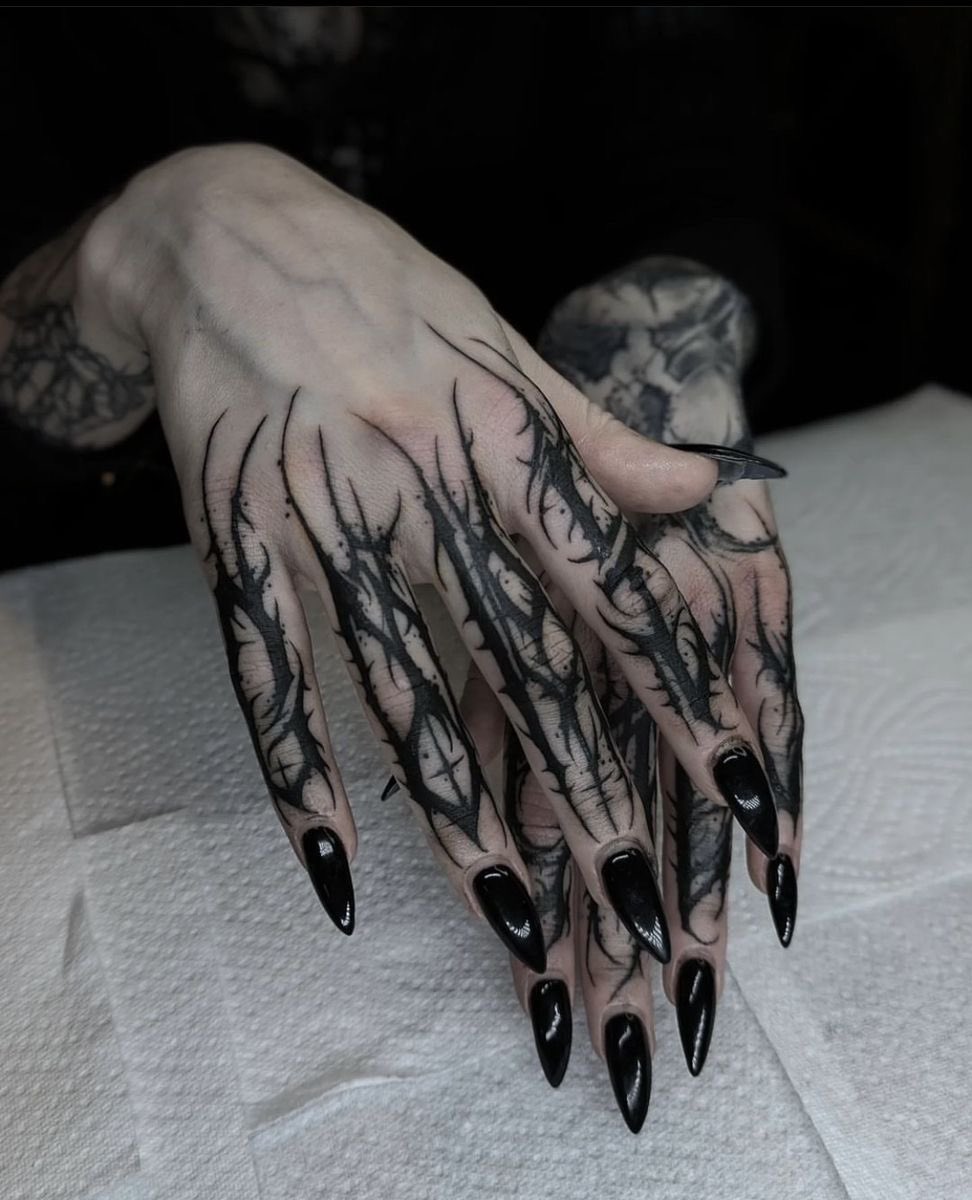 gothmania666's tweet photo. https://t.co/vEHehSsNc1