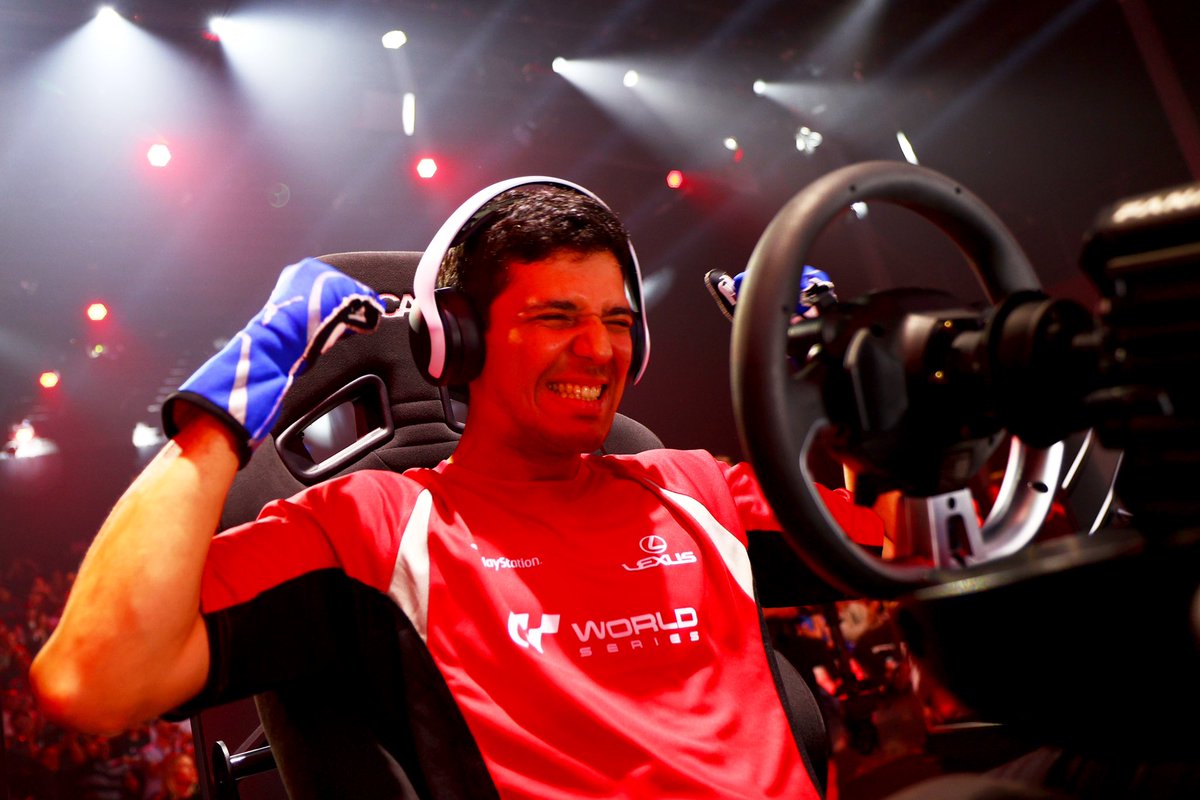 Clive Rose tweet media