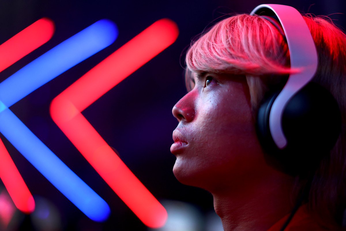 Clive Rose tweet media