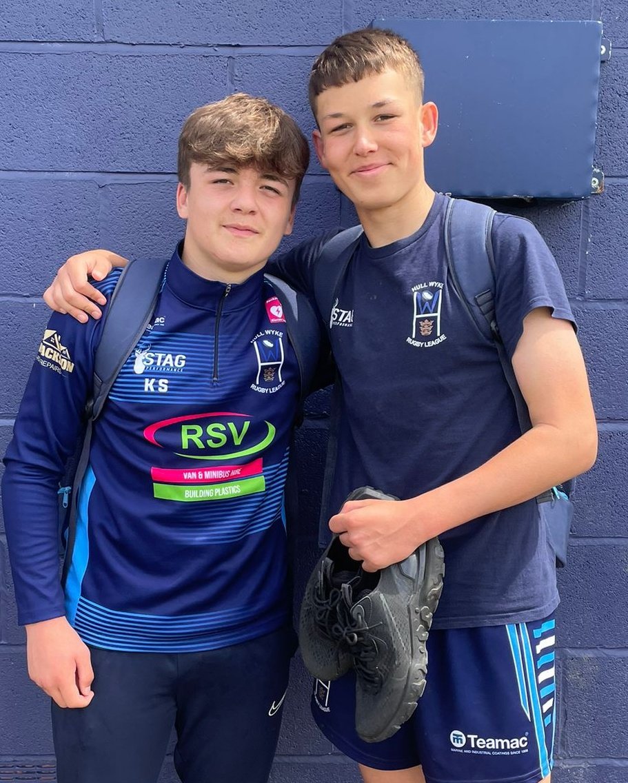 HullWykeRL's tweet image. U15 Players of the week from the home game v East Hull on Sunday 07.07.24

Max  was the coaches MOTM and Kieran was the parents MOTM, both had a great match, some strong runs and tackles

#hullwyke #twoblues