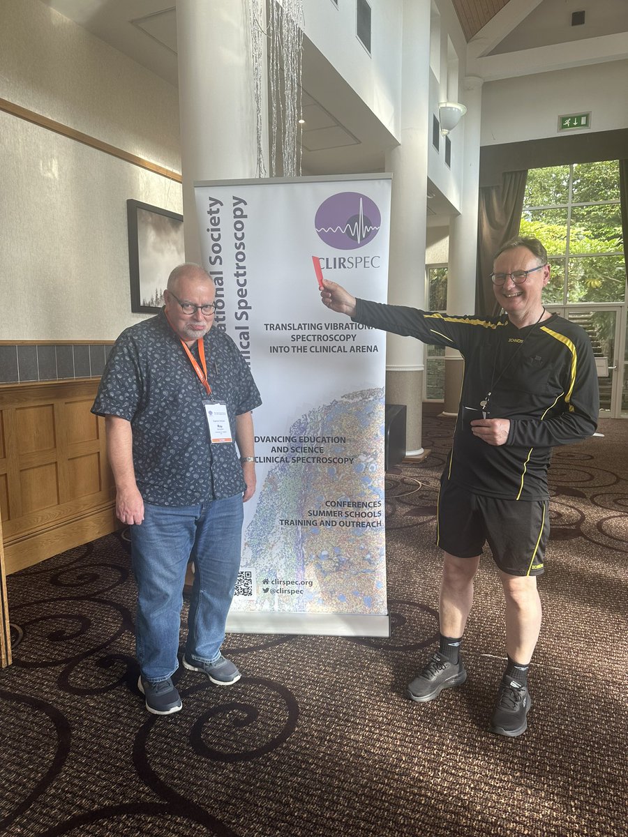Cassio Lima (@cassiolima_spec) on Twitter photo We've just begun, and the referee is already giving out red cards! #clirschool <a href="/PeterGardnerUoM/">Peter Gardner</a> <a href="/RoyGoodacre/">Roy Goodacre</a> <a href="/AlexHenderson00/">Alex Henderson 🇬🇧🇺🇦 bsky: @alexhenderson.info</a> We've just begun, and the referee is already giving out red cards! #clirschool <a href="/PeterGardnerUoM/">Peter Gardner</a> <a href="/RoyGoodacre/">Roy Goodacre</a> <a href="/AlexHenderson00/">Alex Henderson 🇬🇧🇺🇦 bsky: @alexhenderson.info</a>