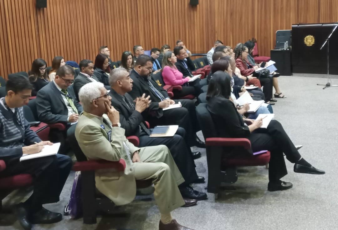 oncdoftvzla2's tweet photo. #Entérate👉| Este #08Jul @oncdoftvzla2 inició las actividades académicas de las Cohortes XVI y XVII del Programa de Estudios Avanzados (PREA) contra la Legitimación de Capitales y Financiamiento al Terrorismo.

#mpprijp
#fuerzadinámica
#FormaciónyCapacitación
#PalabraEres https://t.co/PShl8KW3vv