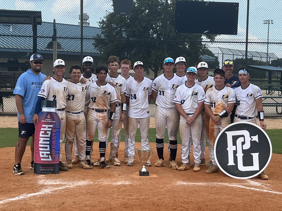 fleedog28's tweet photo. Amazing effort from this group! 9 run bottom of the 7th to win the semi, came up a little short in the final, but so proud of these guys! #PowerUp @PowerBSB @BrianDempsey11 https://t.co/xsS4oixsR2