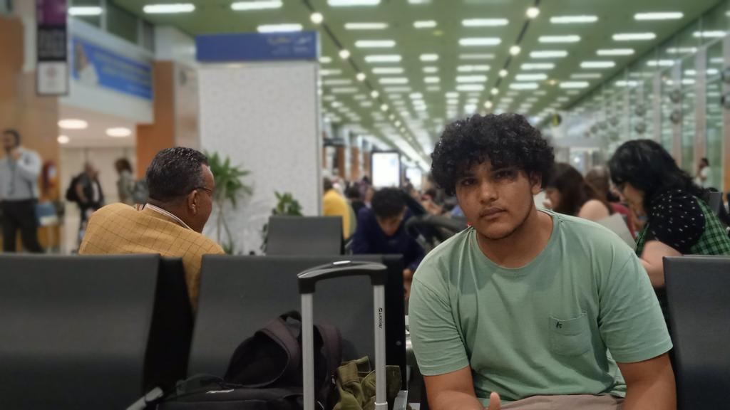 manolete_gm's tweet photo. #DduM🌍
Segunda parada en el Aeropuerto de Casablanca. Siempre es una riqueza el mezclarse entre culturas. Ver en un mismo espacio chilabas, clergymans, burkas, algún hábito... Y todos tan iguales como diferentes 😍
Ya la próxima parada es Nuakchott... ¡Allá vamos! ✈️🇲🇷 https://t.co/xmFqUbu3lm