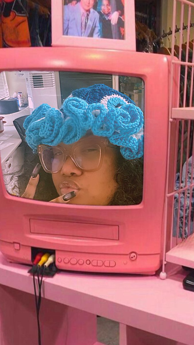 Totallyspice00's tweet photo. @VickyPearl_J  is a business !!!! https://t.co/zY5rMRHqKY