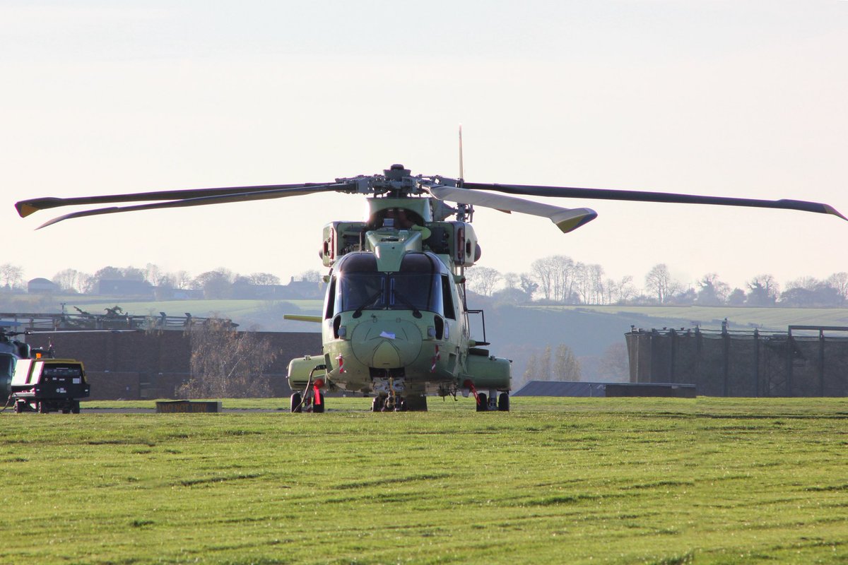 AW101CoUK's tweet photo. At @lifeatleonardouk’s #Yeovil factory with the AW101 mk646 for the #Indonesian Government.
#eh101 #AW101 #MerlinMonday #merlinhelicopter https://t.co/OvApucG2HH