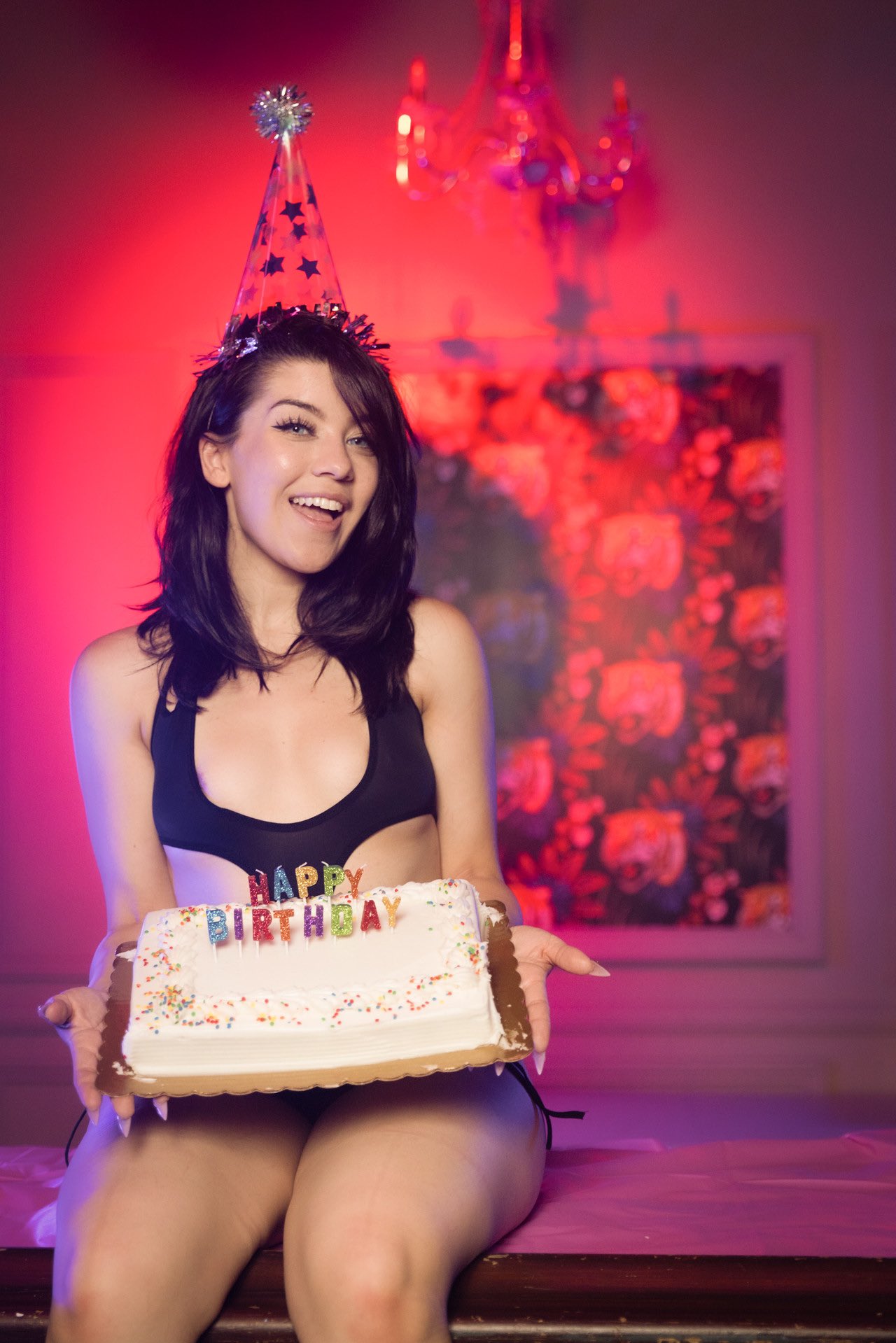 2 pic. HAPPY 7/8 ❤️🧡💛💚🩵💜 TODAY IS MY BIRTHDAY❤️🧡💛💚🩵💜 https://t.co/yYXE6mscpe