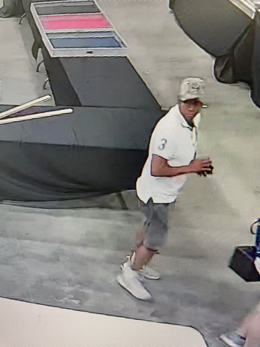 Legacy Cardz tweet media