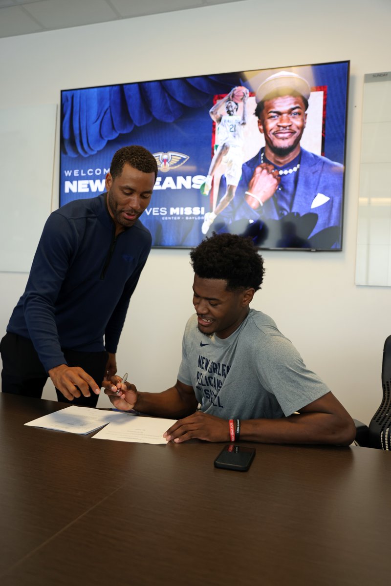 Done Deal ✍️

#Pelicans sign rookie center @Yves_Missi👏