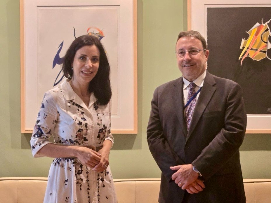Achim Steiner (@asteiner) on Twitter photo Delighted to welcome HE Minister <a href="/DominiqueHasler/">Dominique Hasler</a> <a href="/MFA_LI/">Liechtenstein MFA</a> in #NYC
🙏for partnering with <a href="/UNDP/">UN Development</a> on next phase of Liechtenstein’s flagship initiative on Finance Against Slavery and Trafficking (FAST).
Together we will support implementation on the ground - in alignment with #SDGs Delighted to welcome HE Minister <a href="/DominiqueHasler/">Dominique Hasler</a> <a href="/MFA_LI/">Liechtenstein MFA</a> in #NYC
🙏for partnering with <a href="/UNDP/">UN Development</a> on next phase of Liechtenstein’s flagship initiative on Finance Against Slavery and Trafficking (FAST).
Together we will support implementation on the ground - in alignment with #SDGs