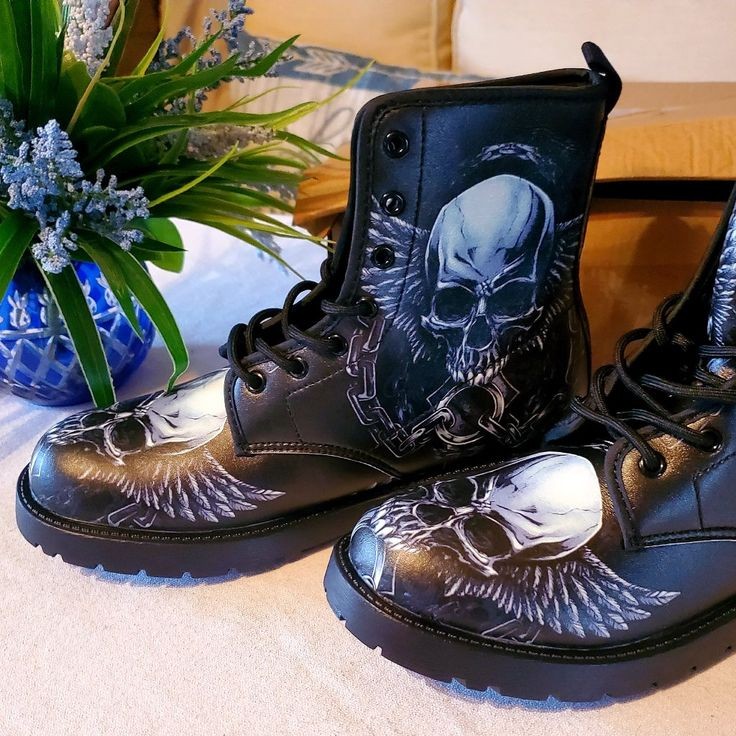 CustomizeC26057's tweet photo. Gothic vibes, customized for your unique style. Discover our goth sneaker collection now. 📷📷

#Halloween #coolcutomize

Whoopi
Wanda
SEC Media Days
JoHn Muir
#lawx
#tornad
 Johnson
Houston  #Hurricaneberyl2024
Orze
#HappyBirthdayARMY
#ARMYDAY
Amber Rose
Central Jersey
Kawhi https://t.co/cciSHgpOfo