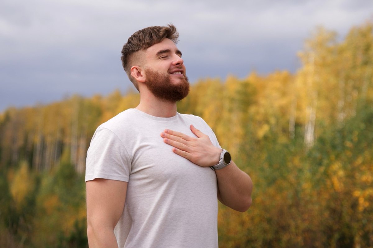 Helping people feel gratitude can reduce their cigarette cravings, according to a study that challenges the idea that positive emotions do not reduce appetitive risk behaviors. Public health campaigns should take note, according to the authors. In PNAS: ow.ly/Erk650SuSBQ