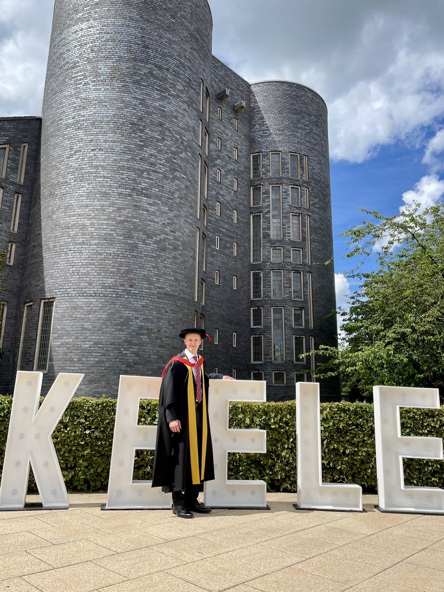 Marcus Bateman (@marcusbatemanpt) on Twitter photo Great day out at <a href="/KeeleUniversity/">Keele University 🐿️</a> today to don the Tudor Bonnet and collect my PhD! Thanks to all those who helped me along the way. Great day out at <a href="/KeeleUniversity/">Keele University 🐿️</a> today to don the Tudor Bonnet and collect my PhD! Thanks to all those who helped me along the way.
