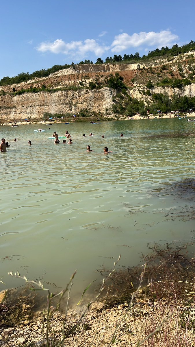 #NoNomad lol, gotta change our sleeves, the old ones were dripping wet 🤣