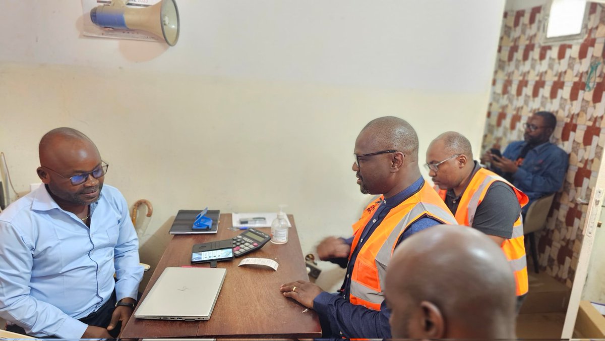 Kiambote kieno Matadi! Toujours un plaisir d'aller à la rencontre de nos clients, partenaires et collègues en région. Merci à nos clients du Kongo Central pour leur fidélité et bravo aux équipes pour leur engagement! #Orangeestlà #Orangekeleawa #Leadthemarket #LeadTheFuture