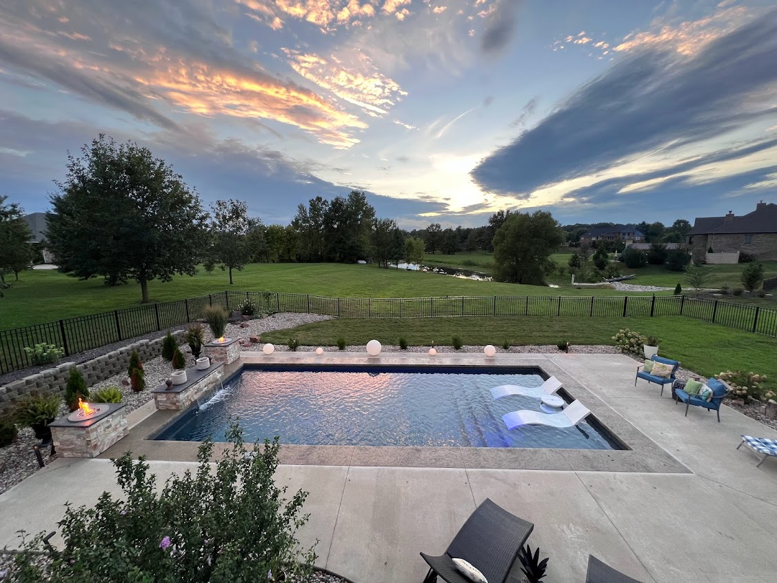 One of our favorite pools. The Pinnacle Graphite Grey!
patapscovalleypools.com/fiberglass-poo… #patapscovalleypools #summertime #poolseason #poolinstall
