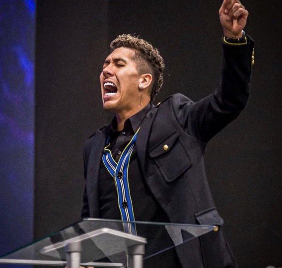 Row_Haastrup's tweet photo. “Former Liverpool star, Roberto Firmino embraces new calling as Pastor alongside his wife in his hometown in Brazil” - Instablog

This is beautiful to see https://t.co/mBGCNdSCbl