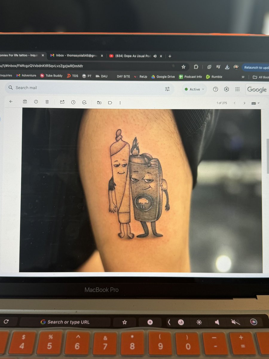 dope_as_yola_'s tweet image. Best fanbase on Earth 🙏🏽🌲🔥💨
#PushTrees