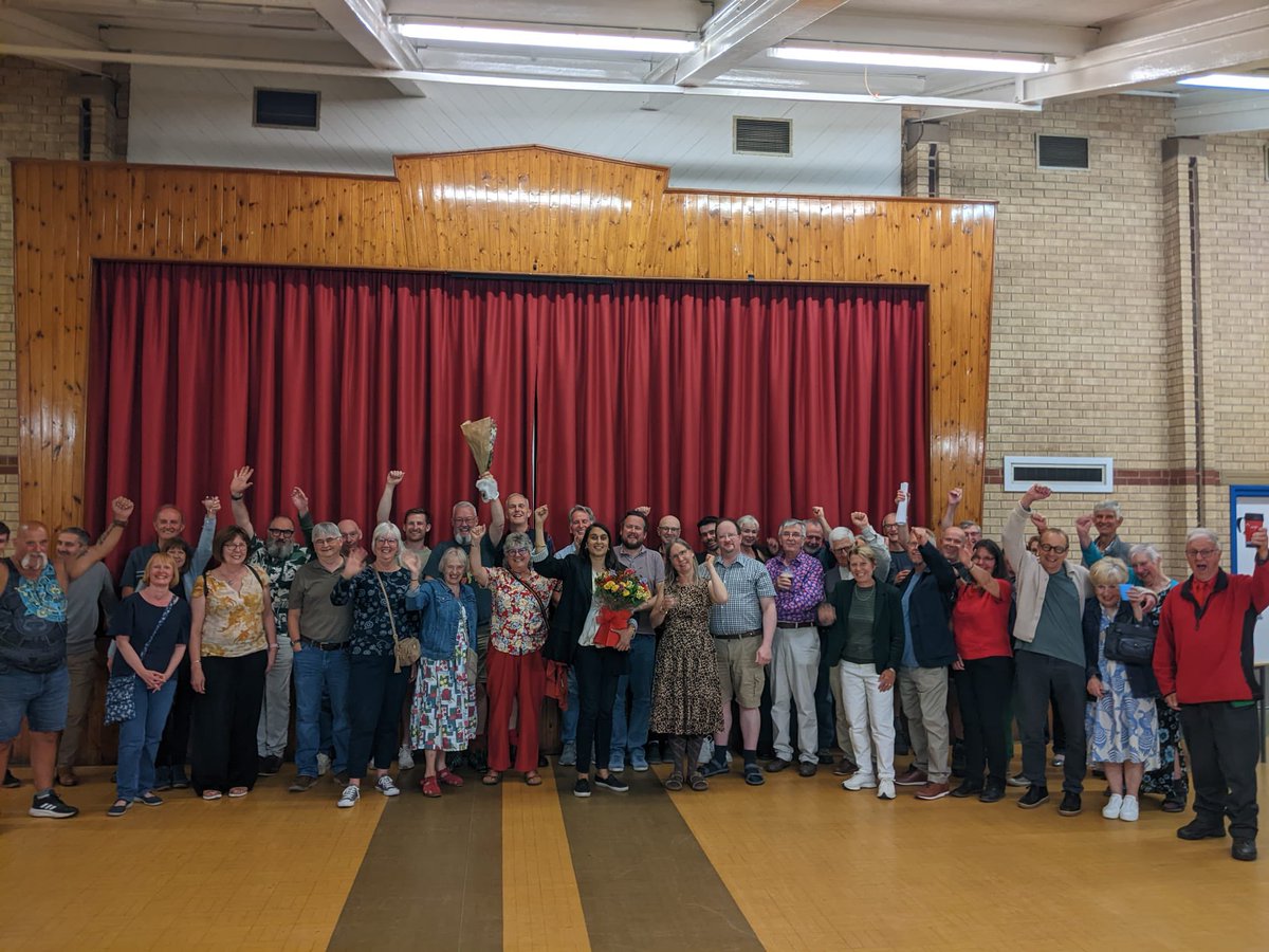 Such an honour and privilege to have worked with the brilliant members of Newark CLP to represent them and the Labour Party at the General Election. 

These great people have been serving communities in the area for many years. 

We’re now also a general election-fighting machine