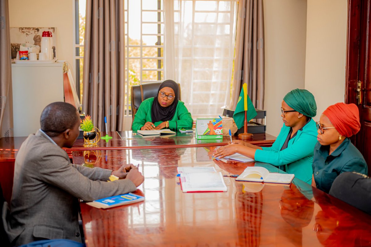 Today I had the opportunity to meet with the General Secretary of UWT Hon. Suzan Kunambi at the office of UWT in Dodoma. I have explained the mission of the of MEDO in relation to the public's awareness of clean cooking energy. <a href="/suzankunambi/">suzan  kunambi </a> <a href="/SuluhuSamia/">Samia Suluhu</a> <a href="/uwttaifa/">UWT TAIFA</a> <a href="/Bimkubwatz/">Bimkubwatanzania</a>