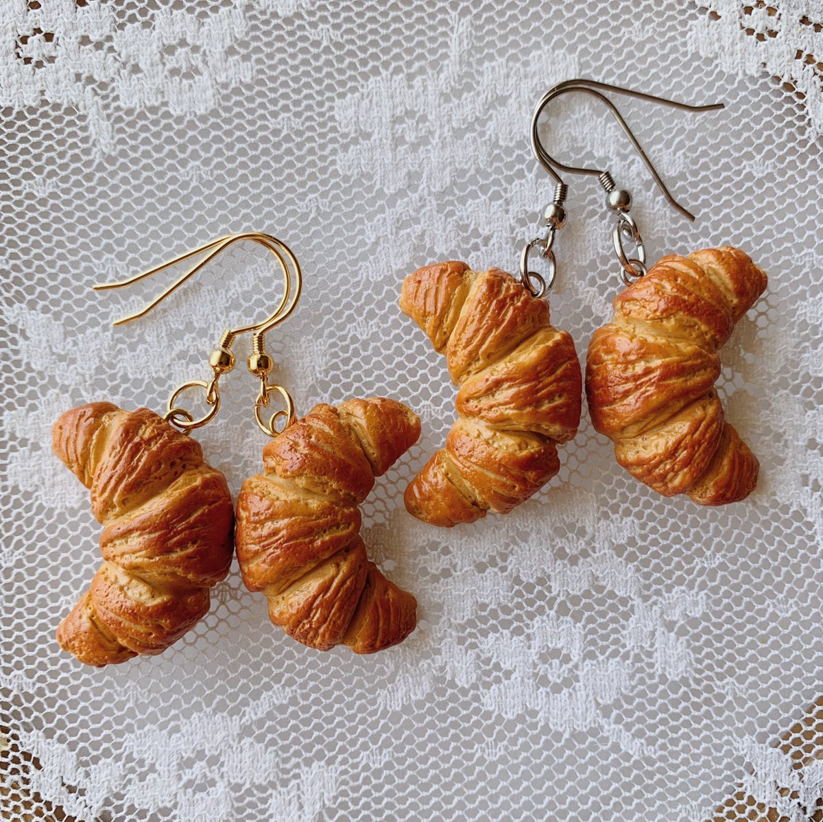 pieces_by_pie's tweet photo. breakfast at 3 in the afternoon??? fine by me 😌 available now~ https://t.co/UfoqfOBA8V