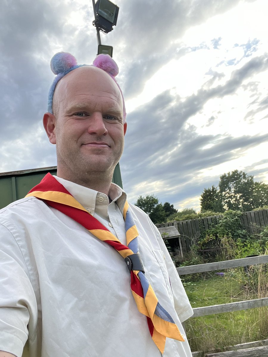 GorillaManFitn1's tweet image. 1st Collingham Scouts tonight building life skills with the scouts ⛺️🥾#scouting #scoutingactivities #lifeskills