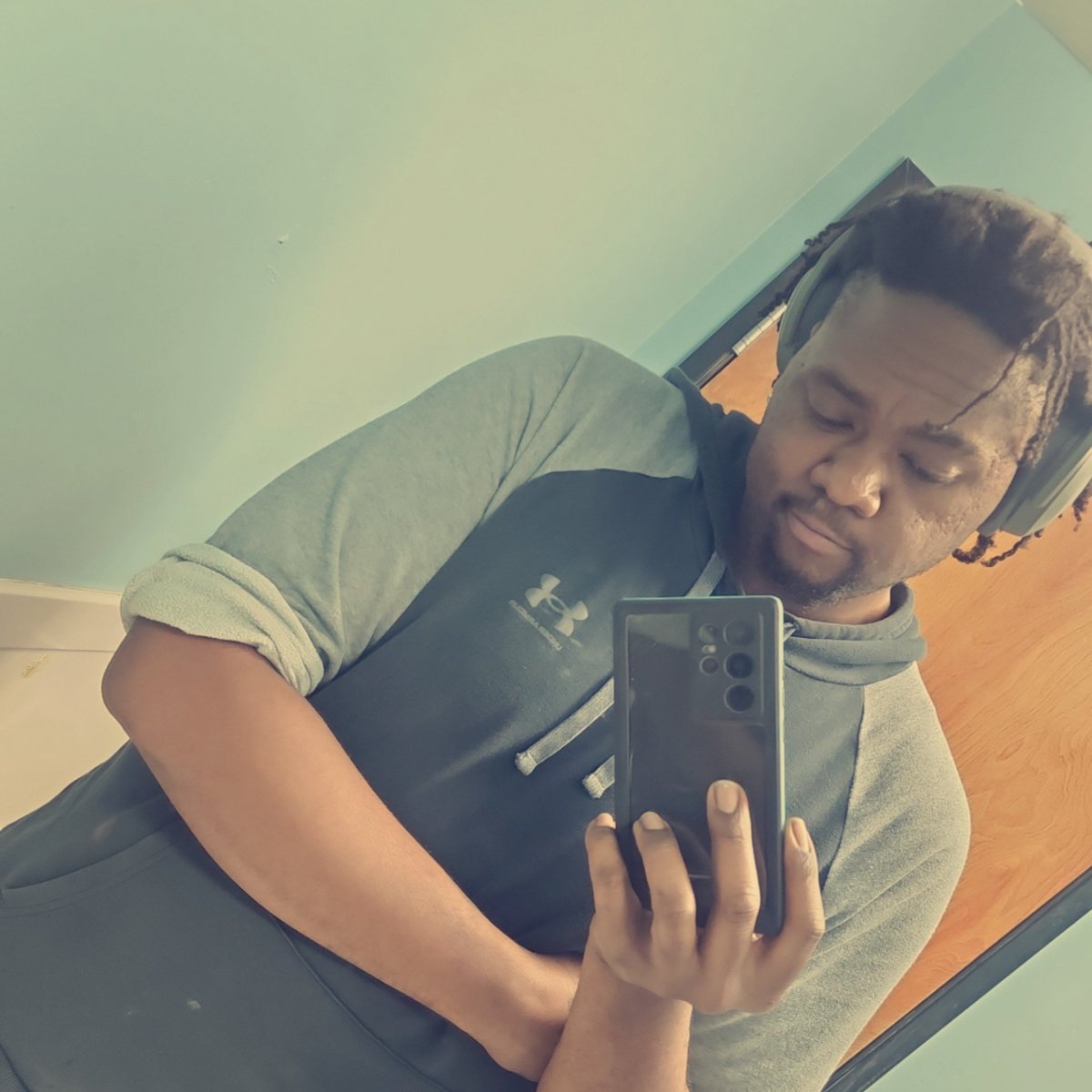algeroncarter's tweet photo. #NewProfilePic https://t.co/PmKDz4mNP2